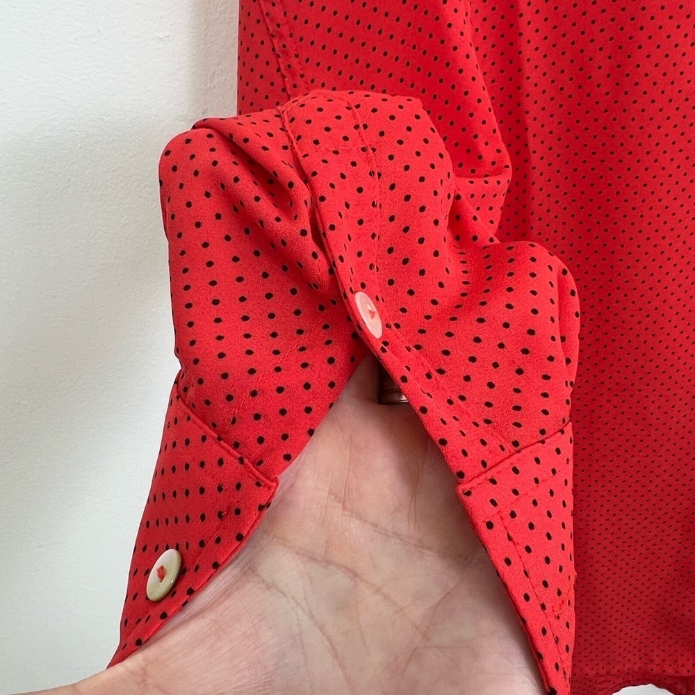 BOUTIQUE FOXCROFT red with fine polka dots blouse m - Picture 8 of 8